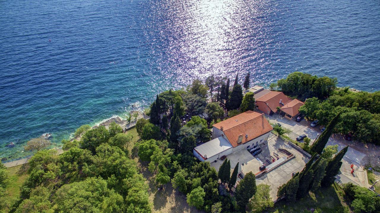 Dck Rooms Kostrena Exterior foto